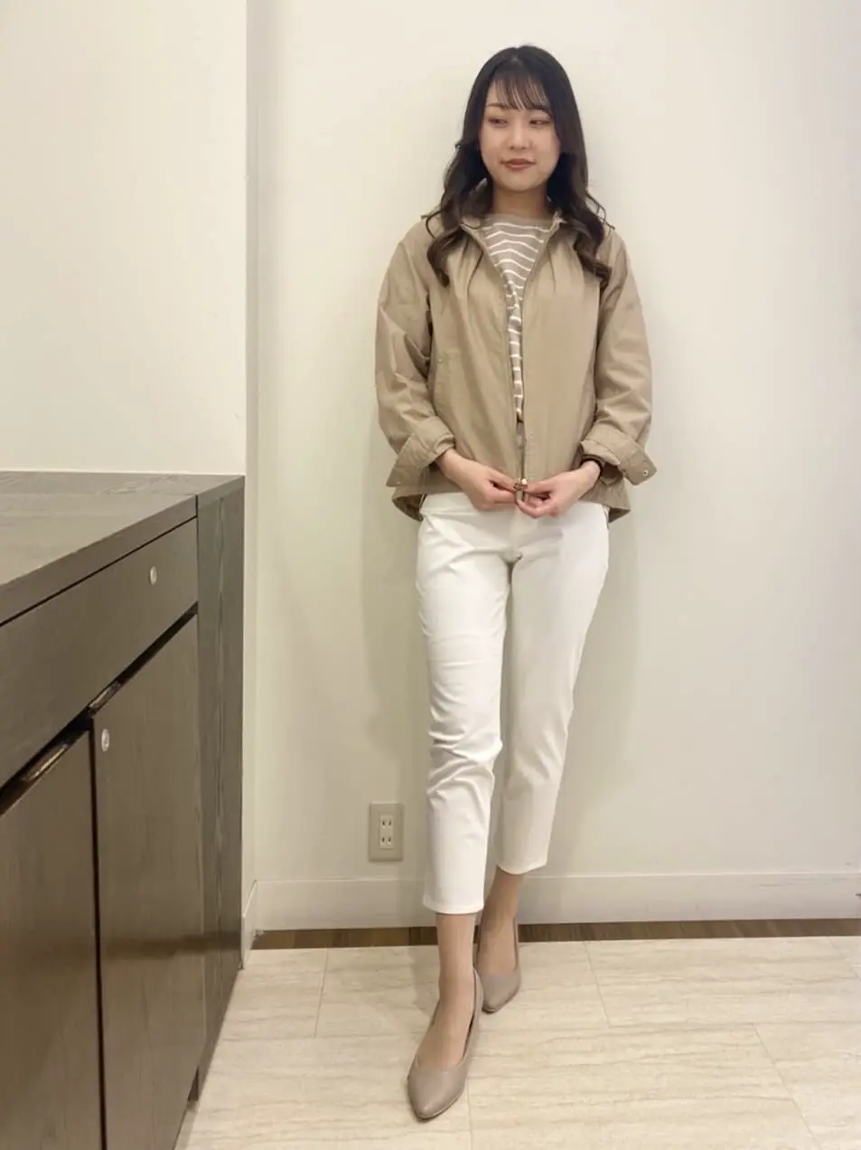 ANY SIS スタッフ コーディネート画像