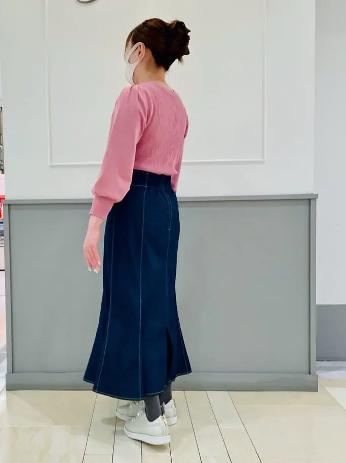 ANY SIS 咲本 コーディネート画像