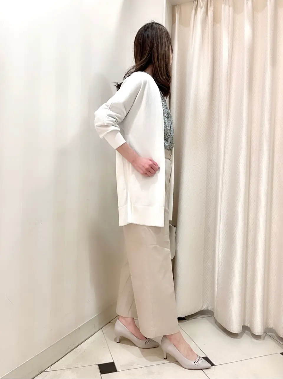 ANY SIS 金井 コーディネート画像