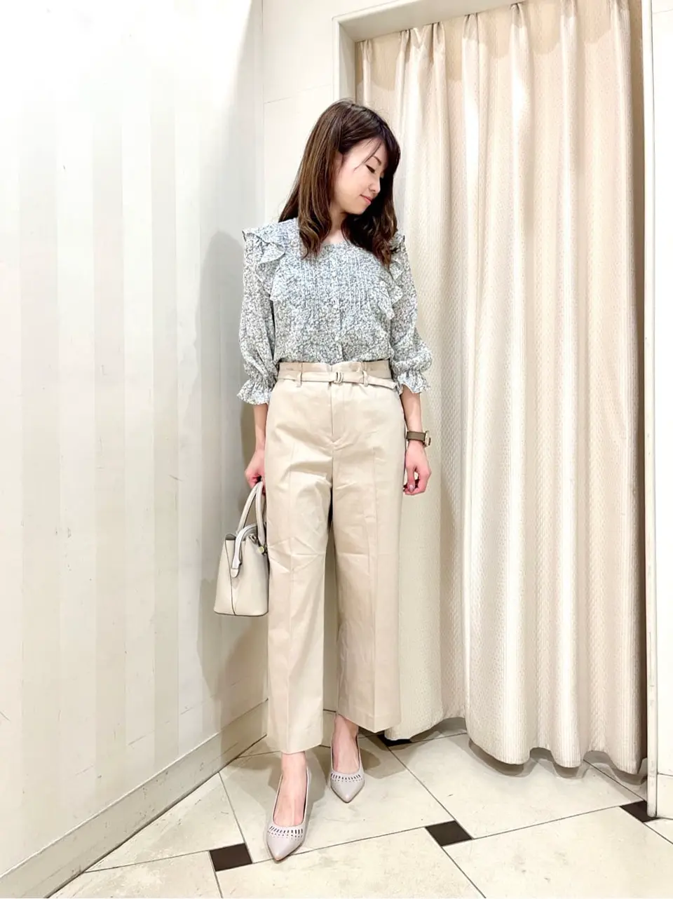 ANY SIS 金井 コーディネート画像