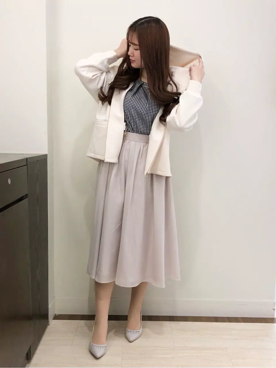 ANY SIS スタッフ コーディネート画像