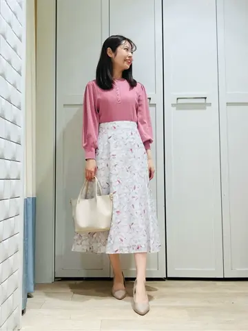 ANY SIS スタッフ コーディネート画像