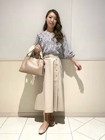 ANY SIS 土居 コーディネート画像