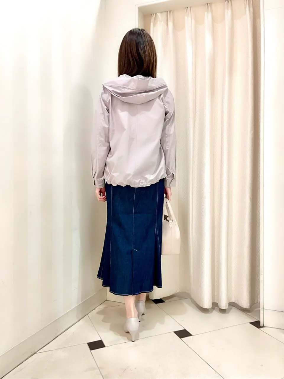 ANY SIS 金井 コーディネート画像