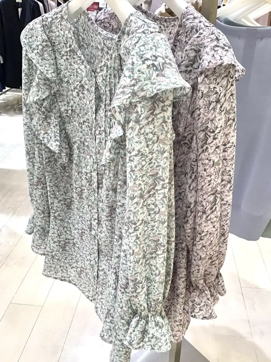 ANY SIS 山田 コーディネート画像