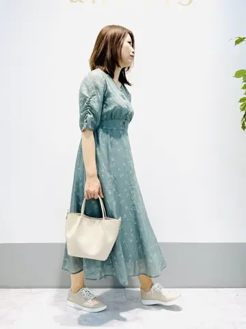 ANY SIS 岡本 コーディネート画像