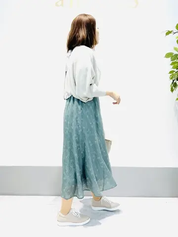 ANY SIS 岡本 コーディネート画像