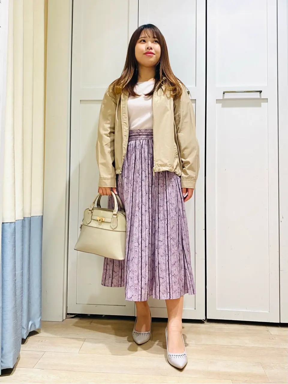 ANY SIS スタッフ コーディネート画像