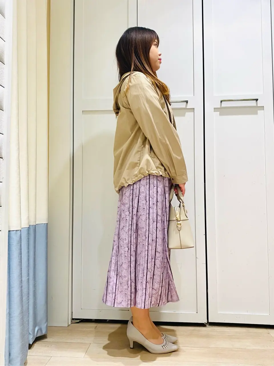 ANY SIS スタッフ コーディネート画像