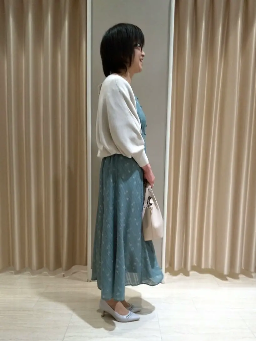 ANY SIS 岡本 コーディネート画像