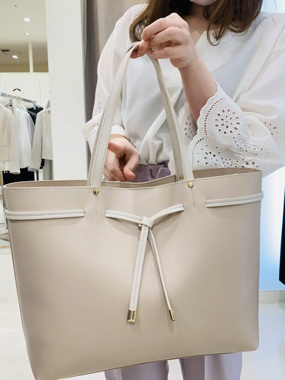 ANY SIS 川根　彩 コーディネート画像