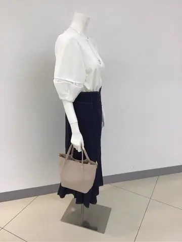 ANY SIS 橋本 コーディネート画像