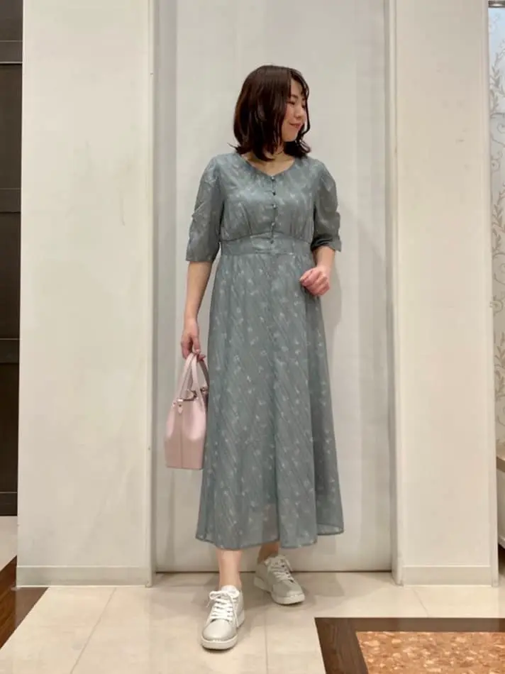 ANY SIS 横田 コーディネート画像