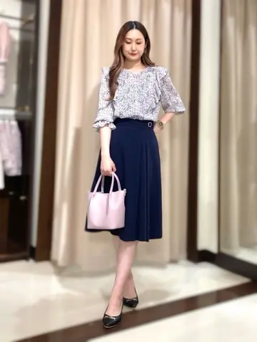 ANY SIS STAFF コーディネート画像