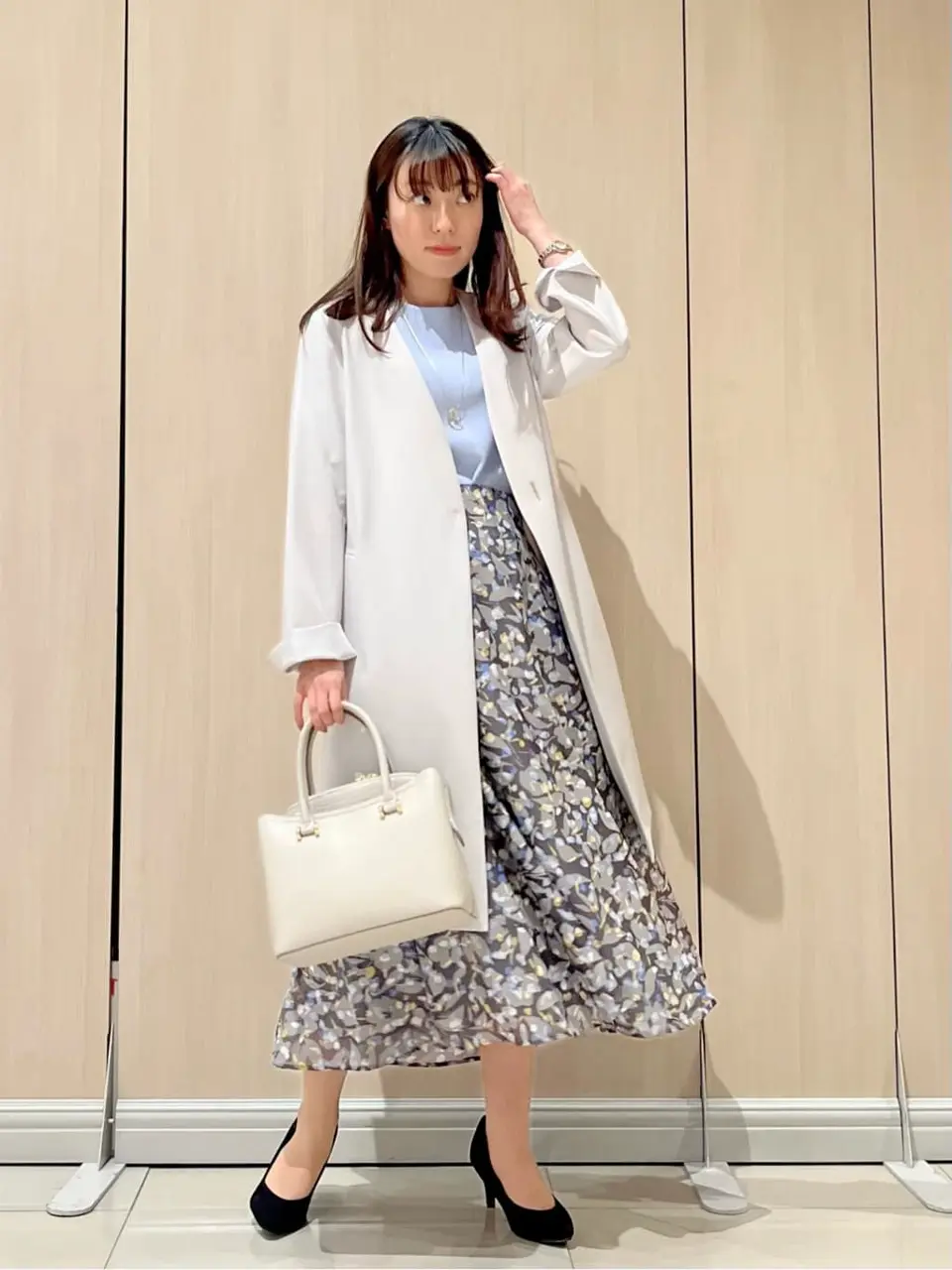 ANY SIS スタッフ コーディネート画像