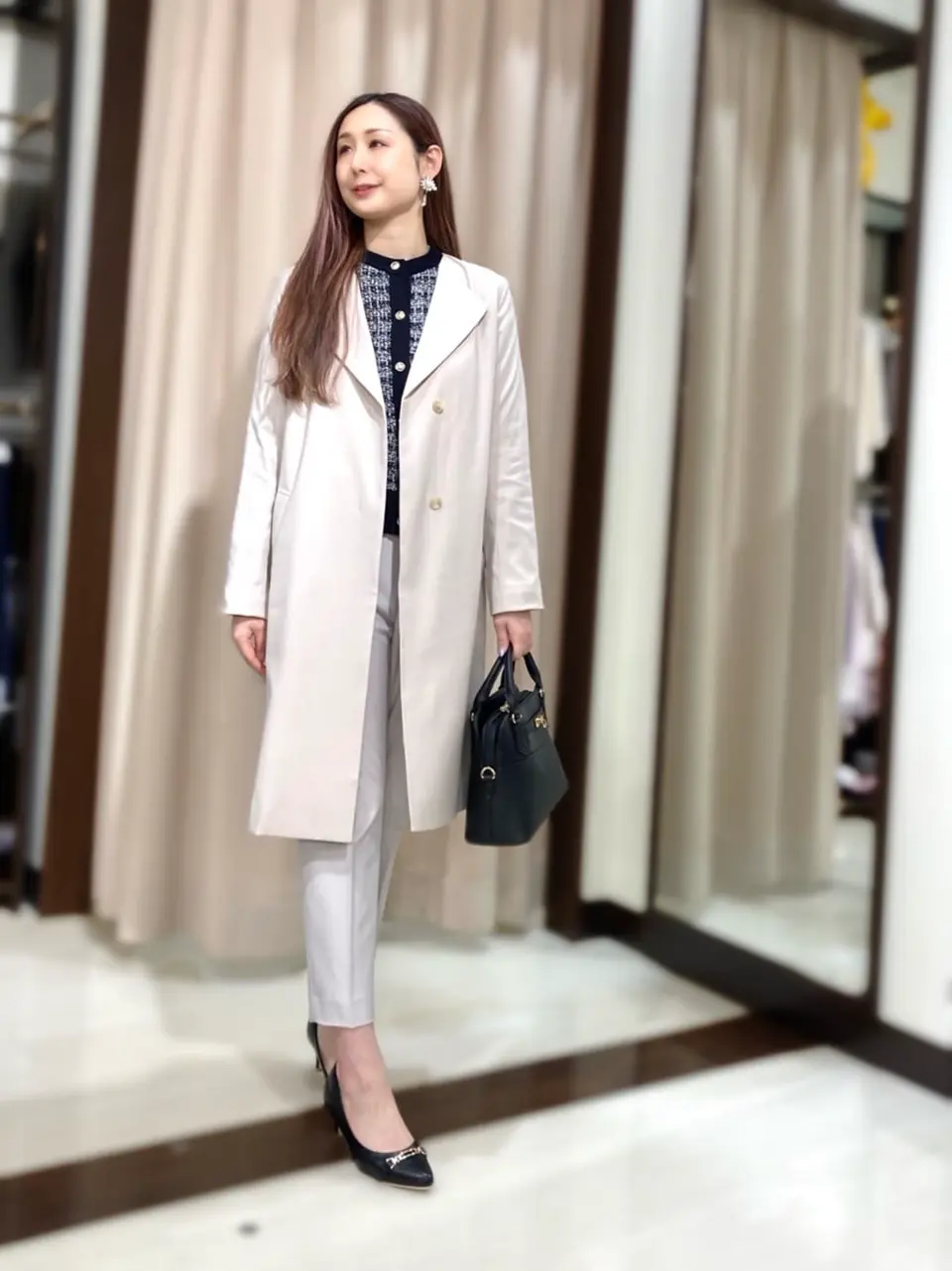 ANY SIS STAFF コーディネート画像