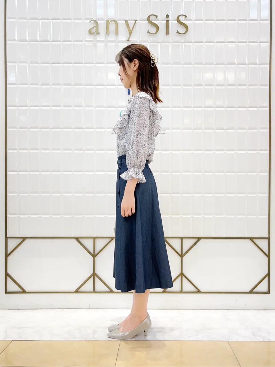 ANY SIS 上田 コーディネート画像