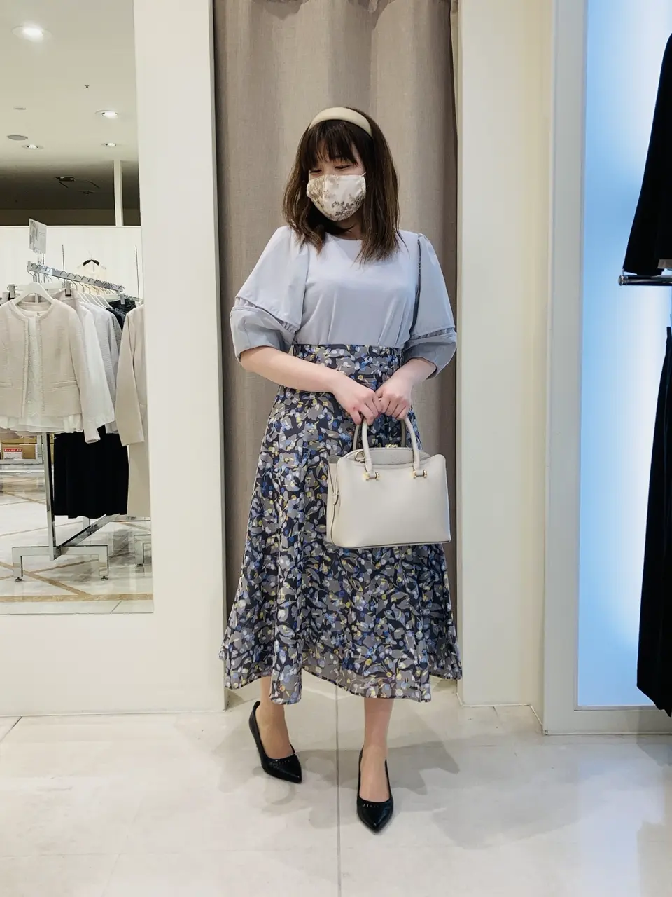 ANY SIS 川根　彩 コーディネート画像