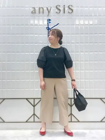 ANY SIS 中山 コーディネート画像