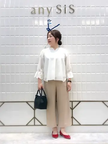 ANY SIS 中山 コーディネート画像