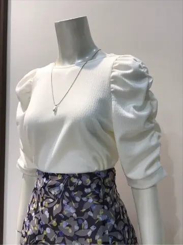 ANY SIS 布川 コーディネート画像