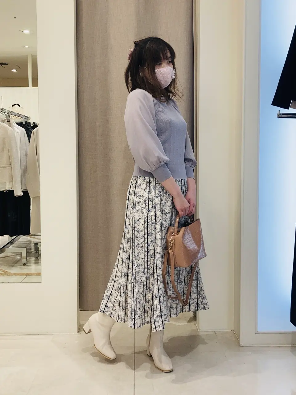  川根　彩 コーディネート画像