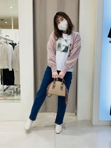 ANY SIS 川根　彩 コーディネート画像