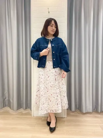 ANY SIS 丸岡 コーディネート画像