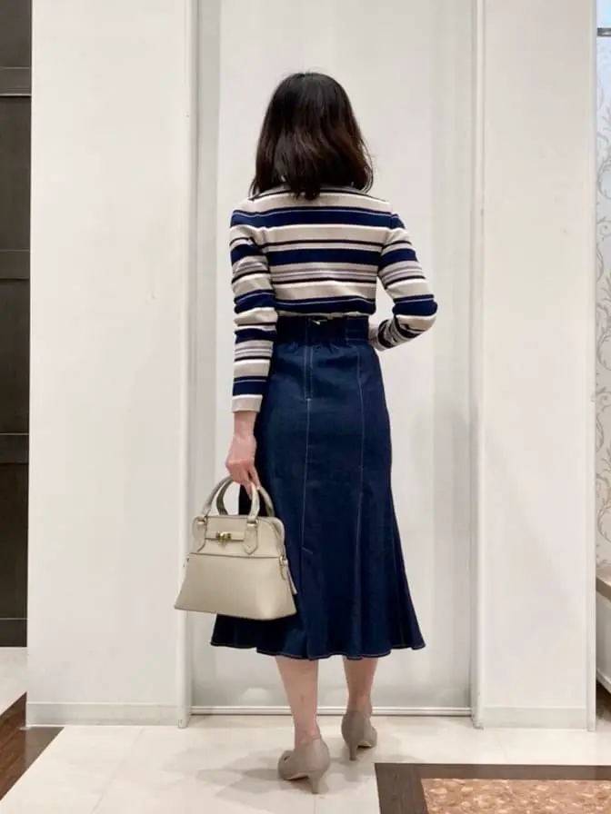 ANY SIS スタッフ コーディネート画像