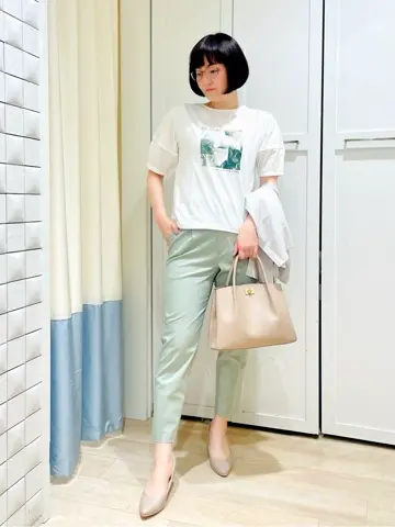 ANY SIS スタッフ コーディネート画像