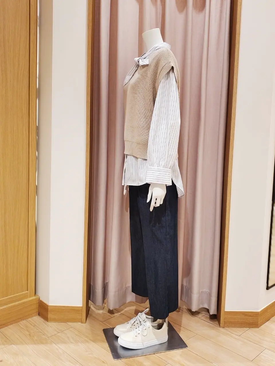 ANY SIS 岩田 コーディネート画像