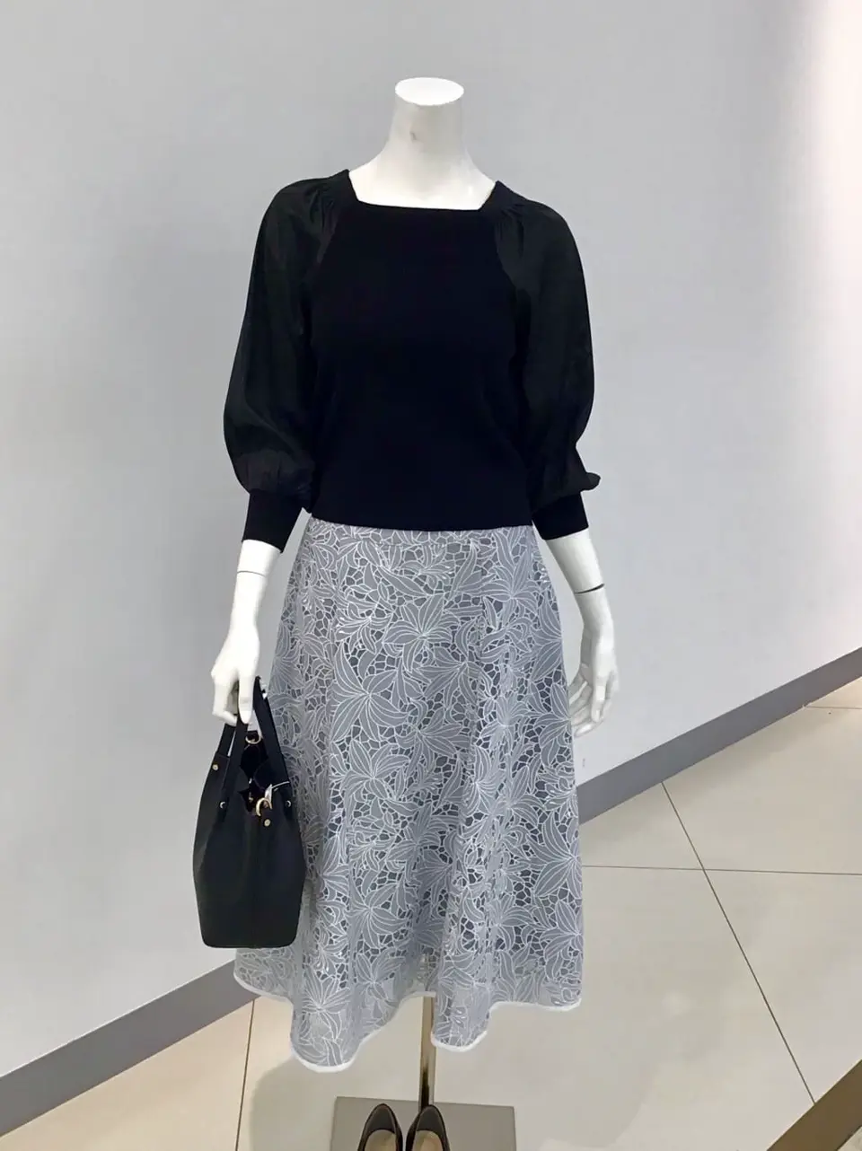 ANY SIS 本田 コーディネート画像