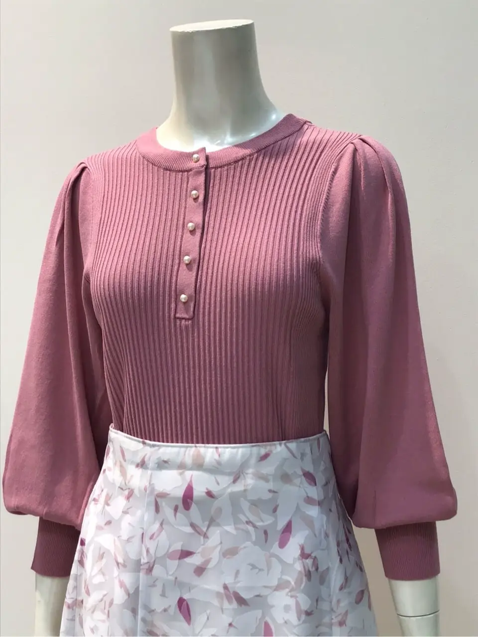 ANY SIS 布川 コーディネート画像