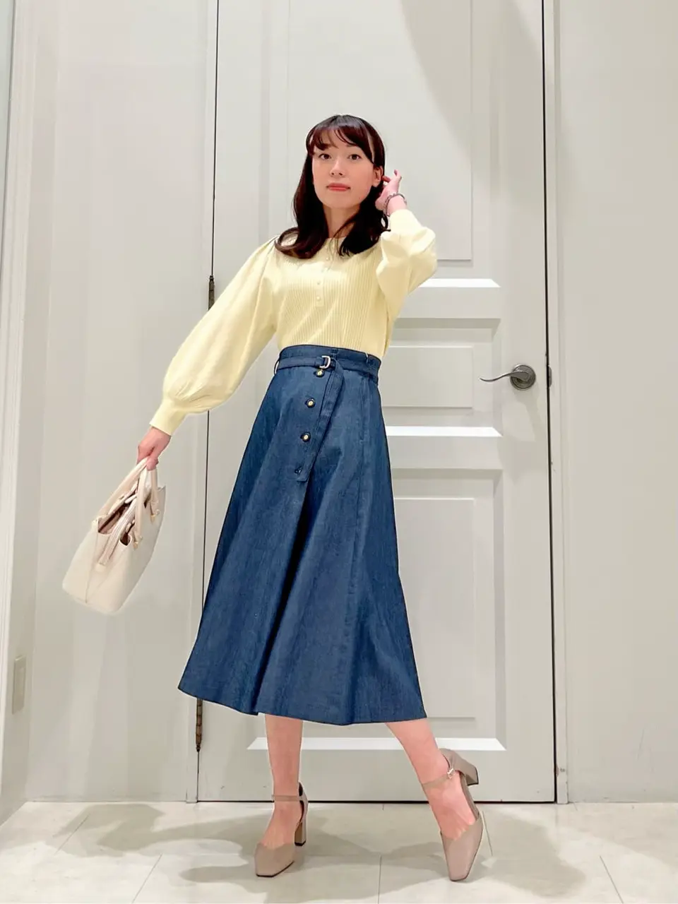 ANY SIS スタッフ コーディネート画像