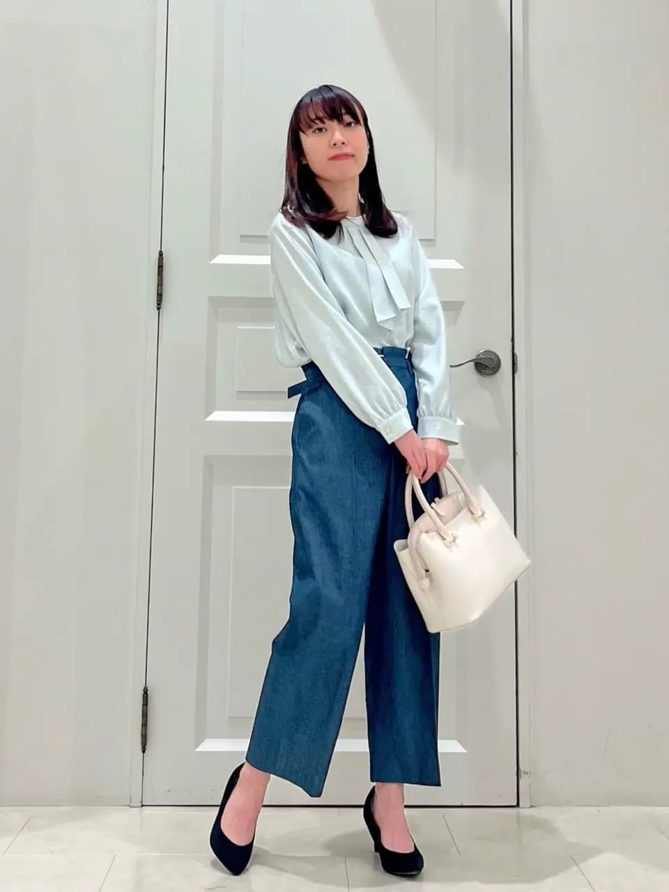 ANY SIS スタッフ コーディネート画像