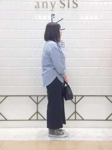 ANY SIS 西田 コーディネート画像