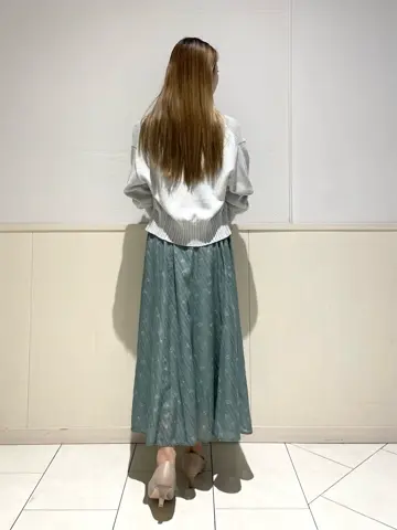 ANY SIS 土居 コーディネート画像