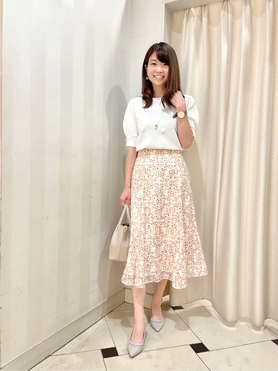 ANY SIS 金井 コーディネート画像