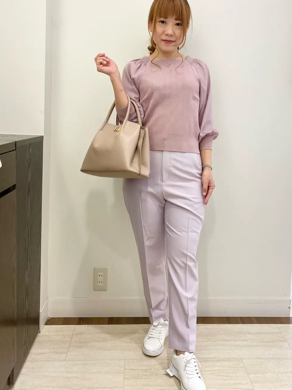 ANY SIS スタッフ コーディネート画像