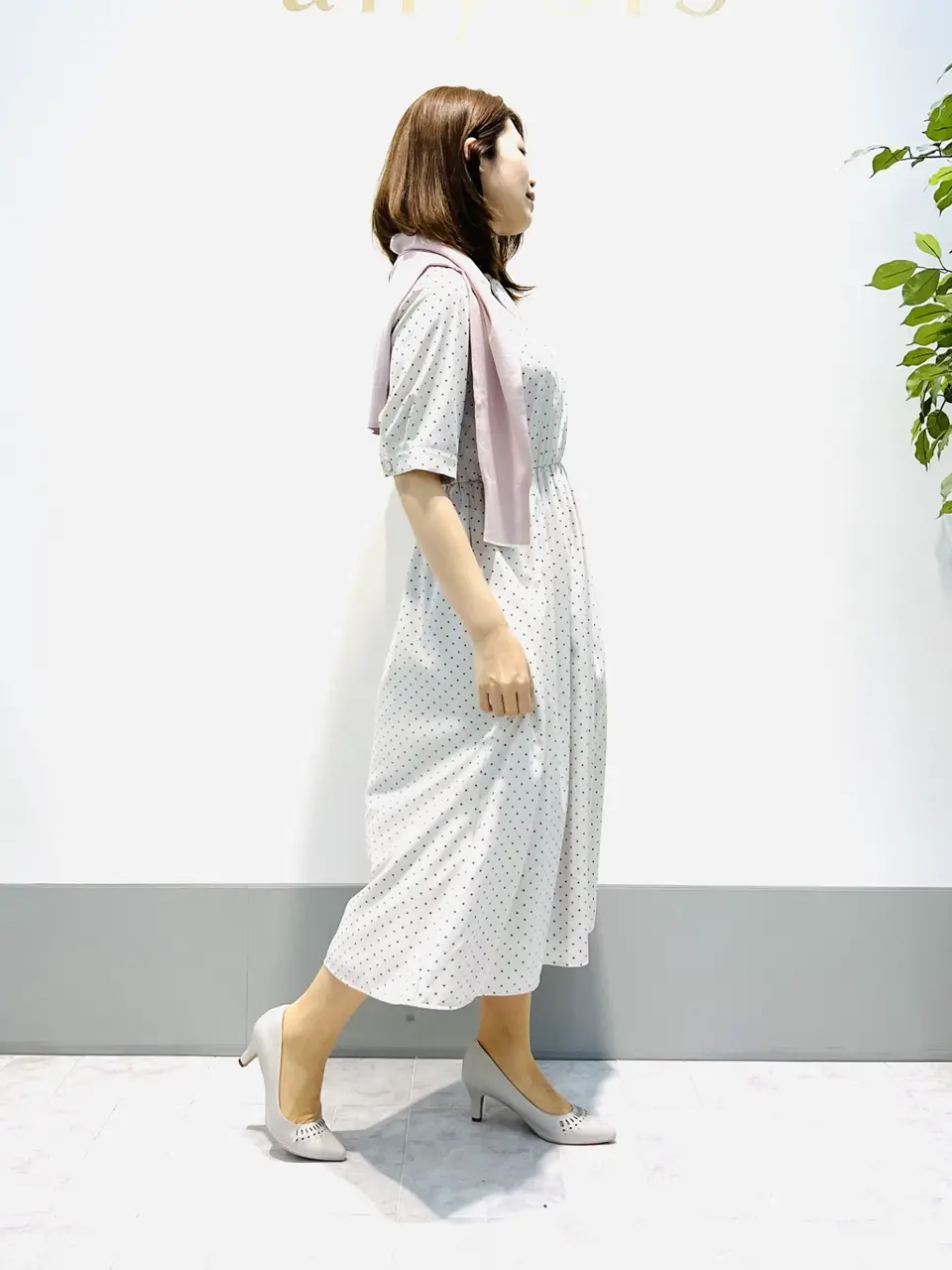 ANY SIS 岡本 コーディネート画像