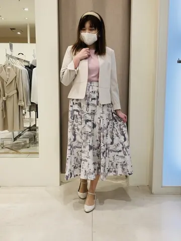 ANY SIS 川根　彩 コーディネート画像