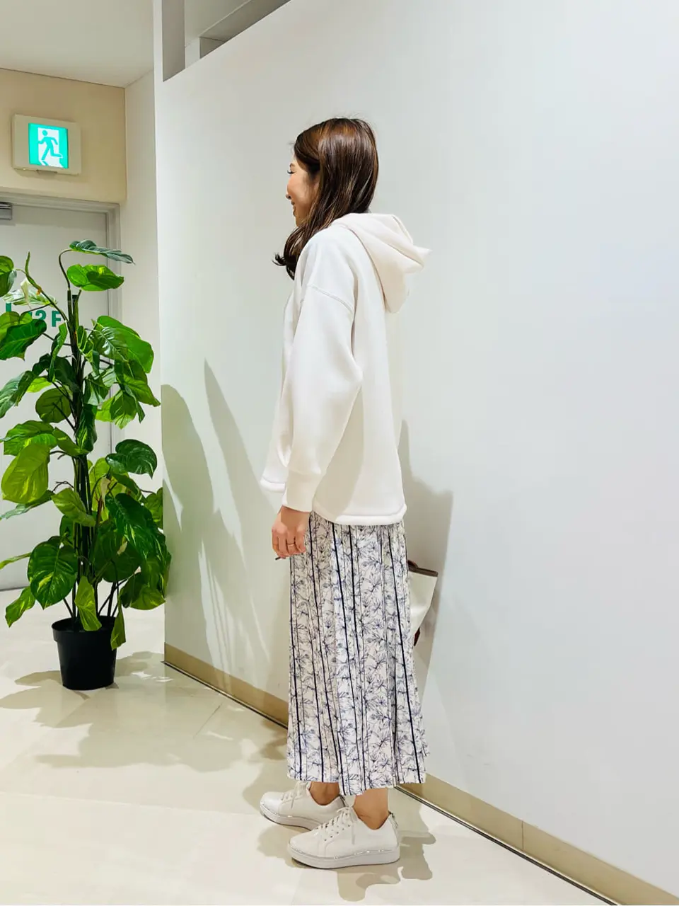 ANY SIS 石川 コーディネート画像