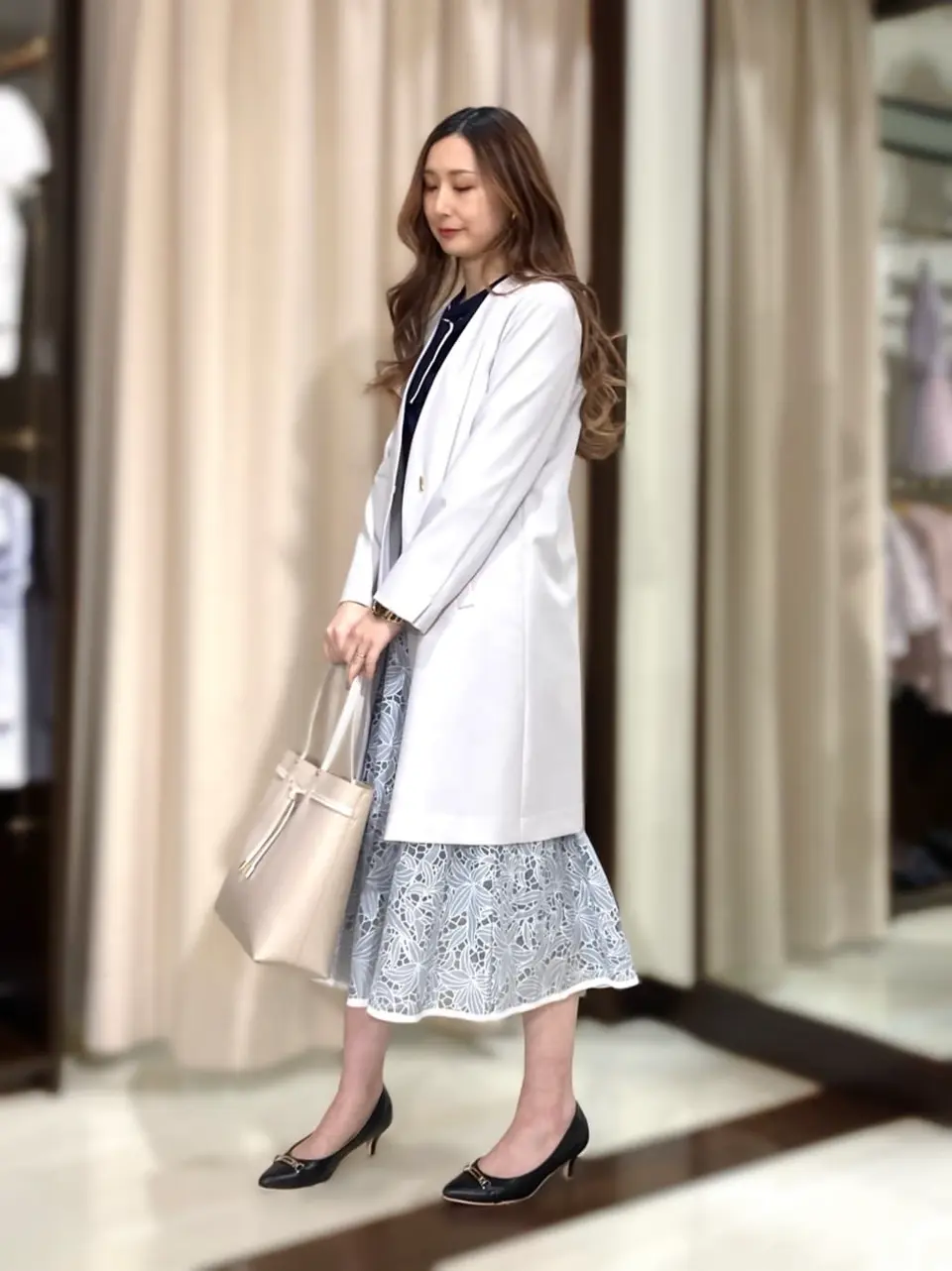 ANY SIS STAFF コーディネート画像