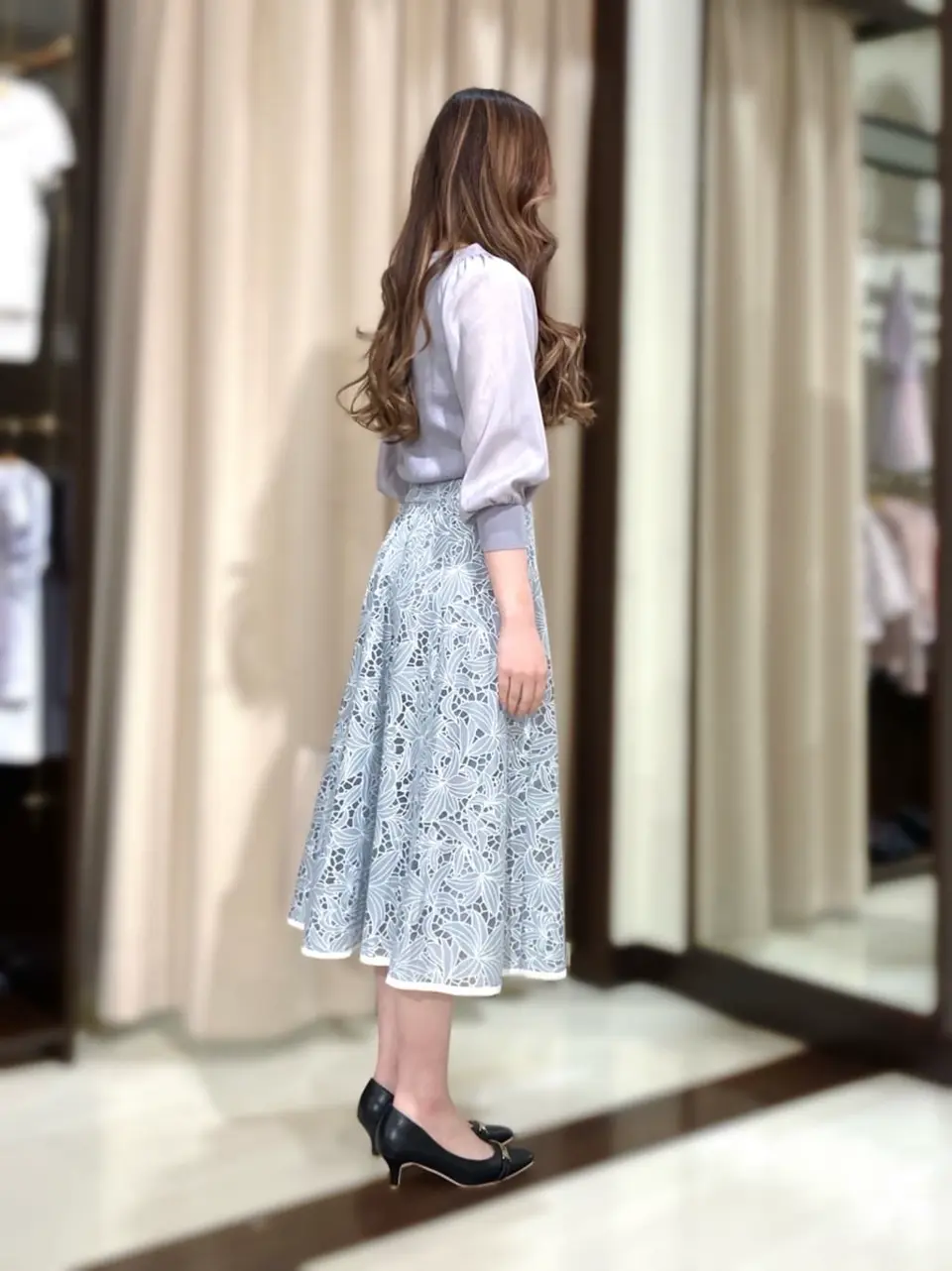 ANY SIS STAFF コーディネート画像