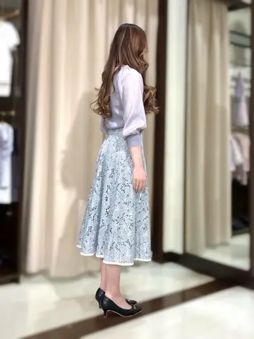 ANY SIS STAFF コーディネート画像