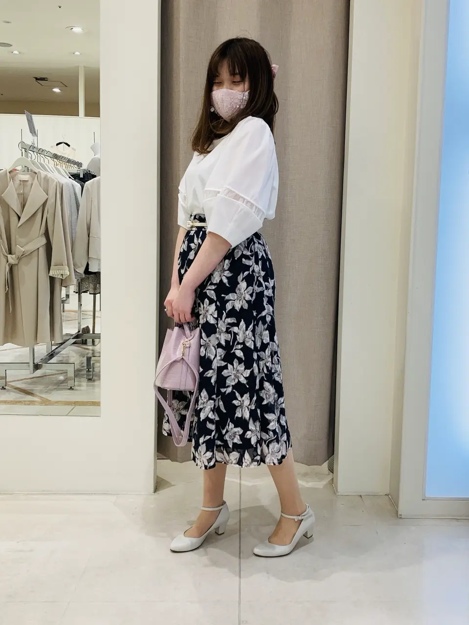 ANY SIS 川根　彩 コーディネート画像