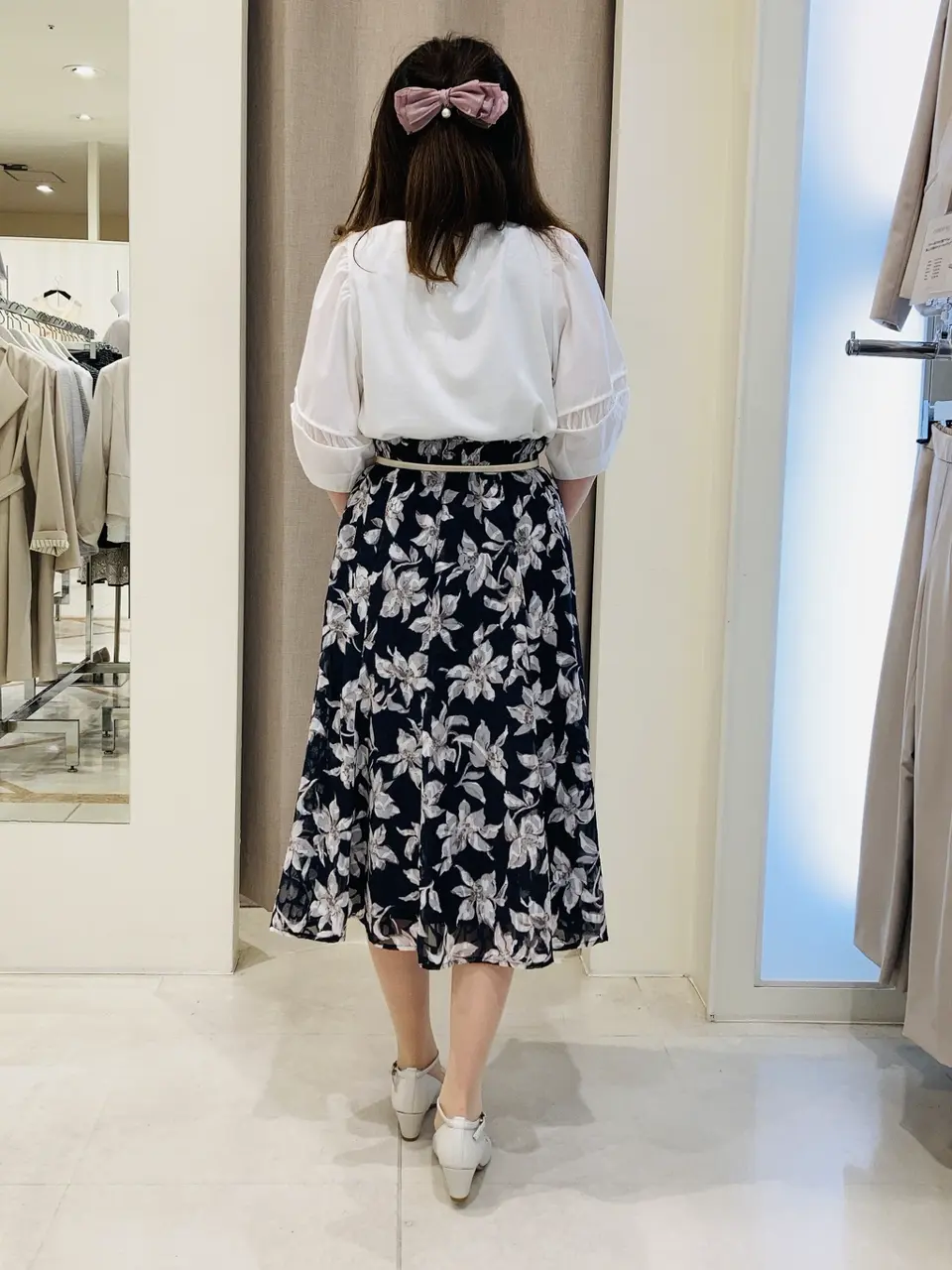 ANY SIS 川根　彩 コーディネート画像