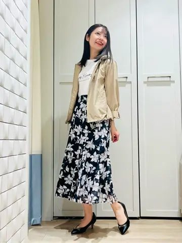 ANY SIS スタッフ コーディネート画像