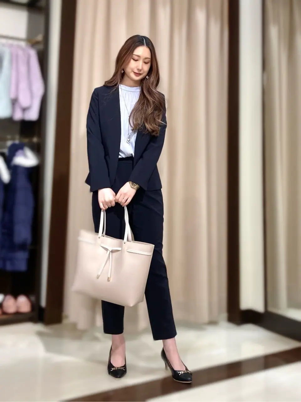 ANY SIS STAFF コーディネート画像