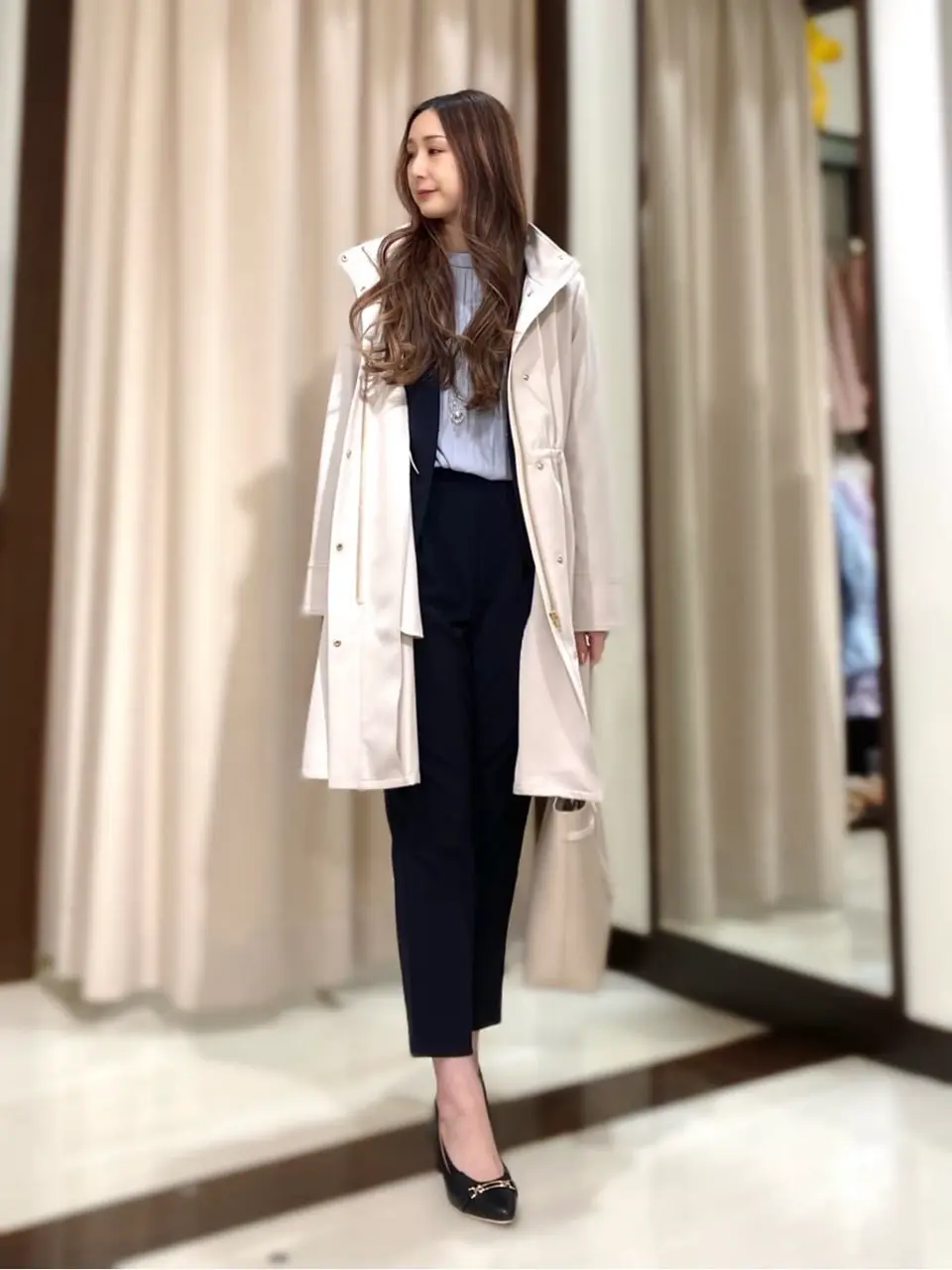 ANY SIS STAFF コーディネート画像